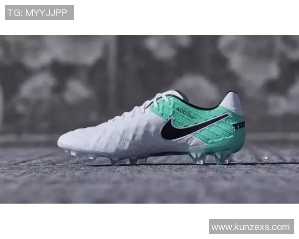 传奇足球鞋6与足球明星们的精彩瞬间与荣耀之路