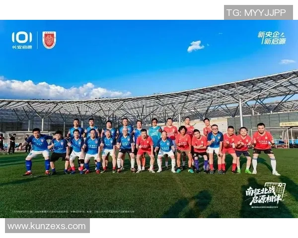 绰号恐龙的足球明星如何在绿茵场上展现无与伦比的实力与魅力